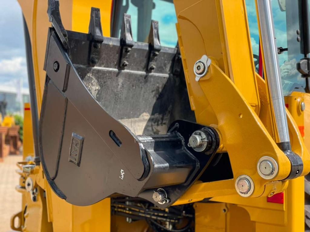 Caterpillar 424 Photo 24