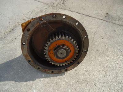 Boîtier de réducteur d'orientation pour Fiat Allis FE18 - FE18R en vente par OLM 90 Srl