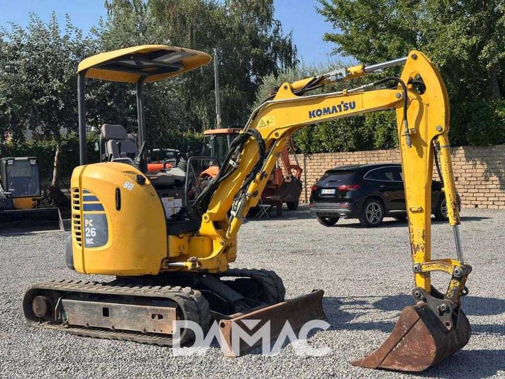 Komatsu PC26MR-3 Photo 1