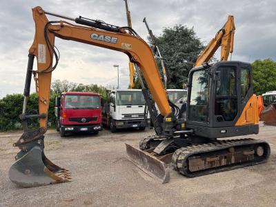 Case CX80C en vente par G.M. Service srl