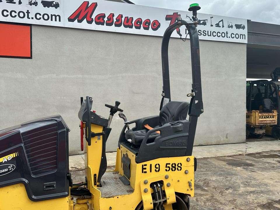 Bomag BW 80 AD-5 Photo 9
