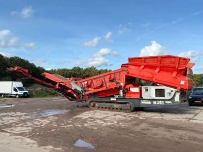 Sandvik QE340 - Caterpillar Engine / 2 Side Convey en vente par Boss Machinery