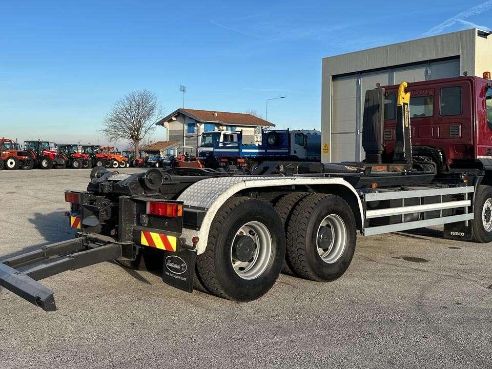 Iveco TRAKKER 450 6x4 Photo 25