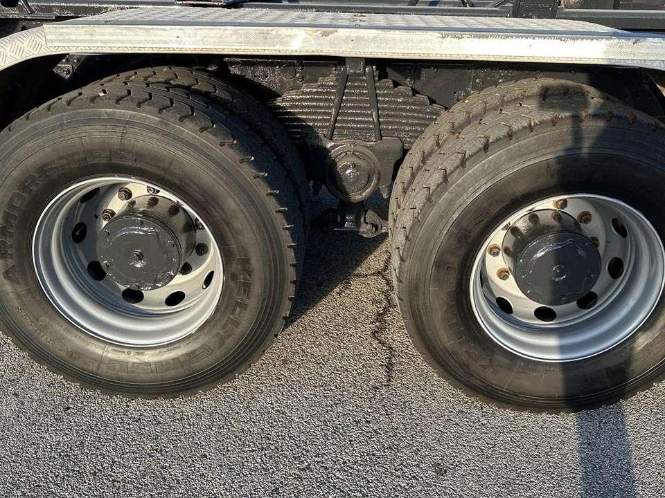 Iveco TRAKKER 450 6x4 Photo 8