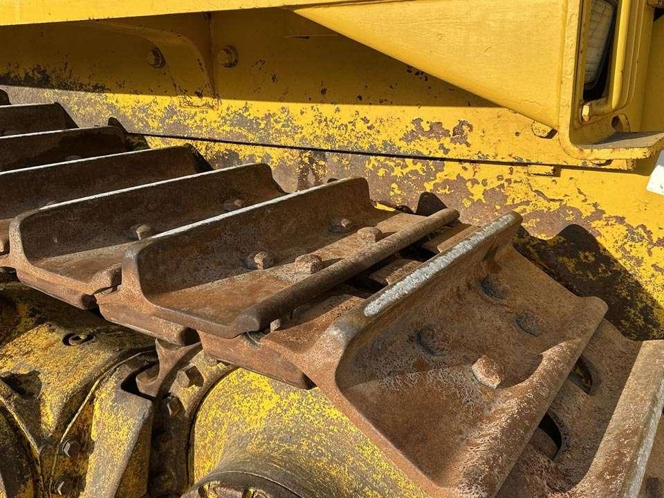 Komatsu D275AX Photo 5