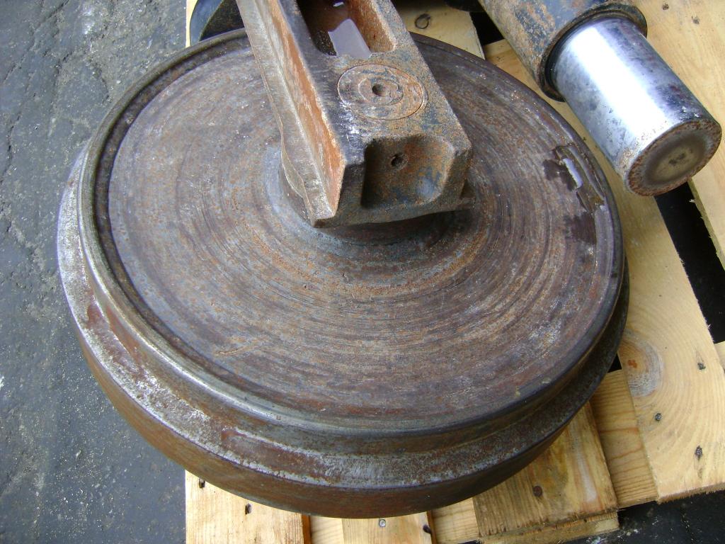 Roue folle pour Liebherr 904 Photo 1