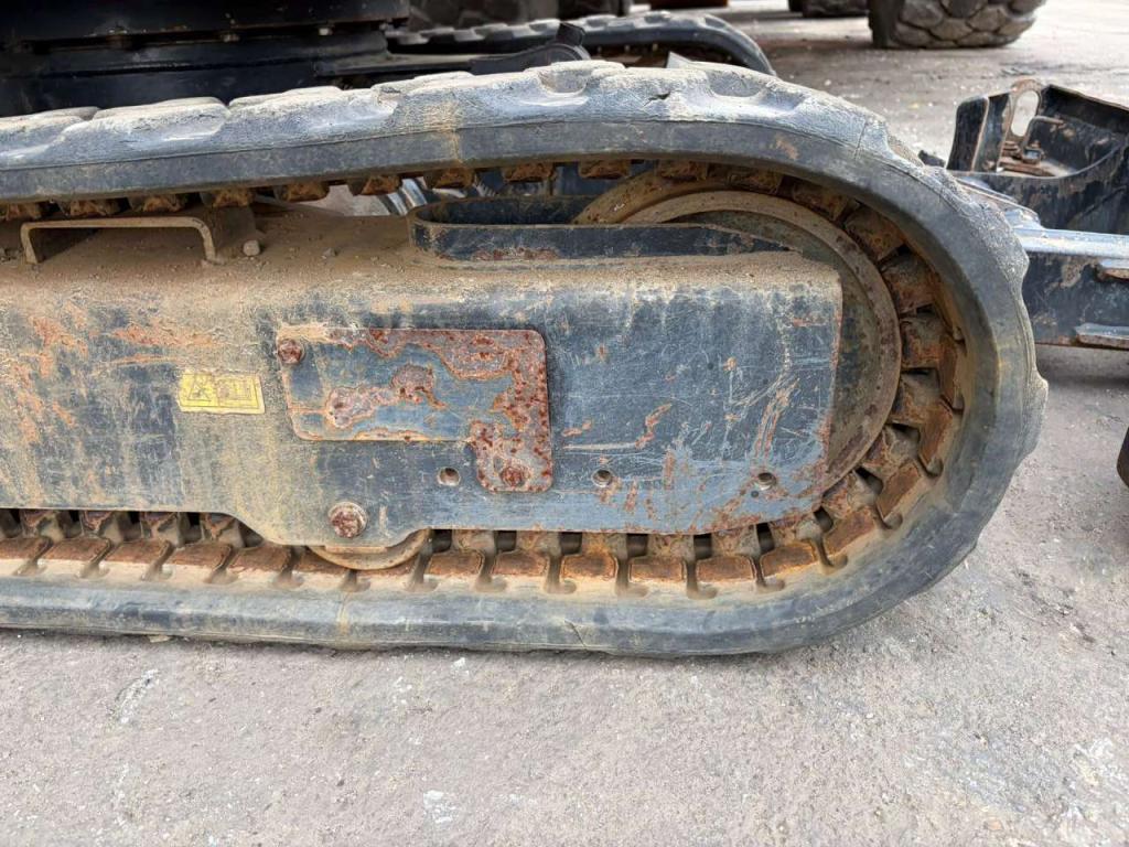 Caterpillar 301.8-05 Photo 25