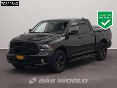 Dodge RAM 5.7 V8 LPG Black Edition Navi Camera Xenon Trekhaak Bedcover A/C Towbar Cruise control en vente par BAS World B.V.