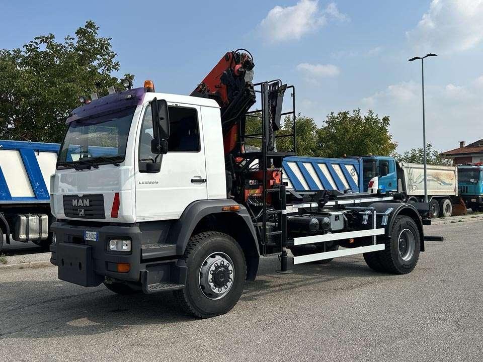 Man LE280B 4x4 Photo 1