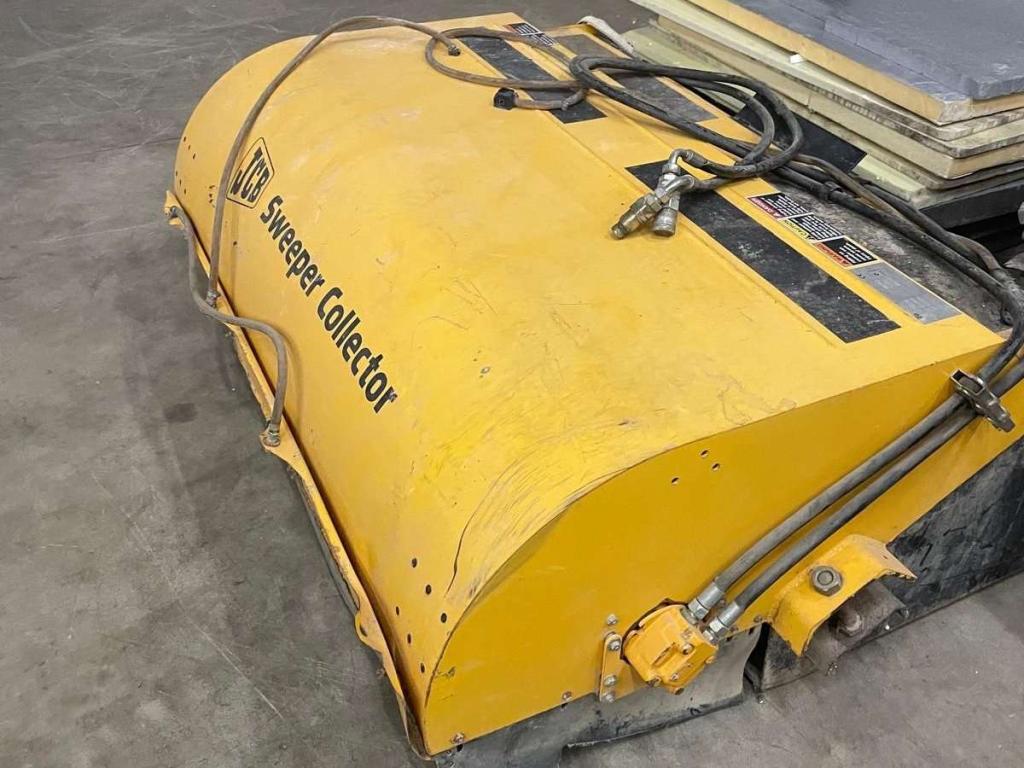 JCB ROBOT165 Photo 2