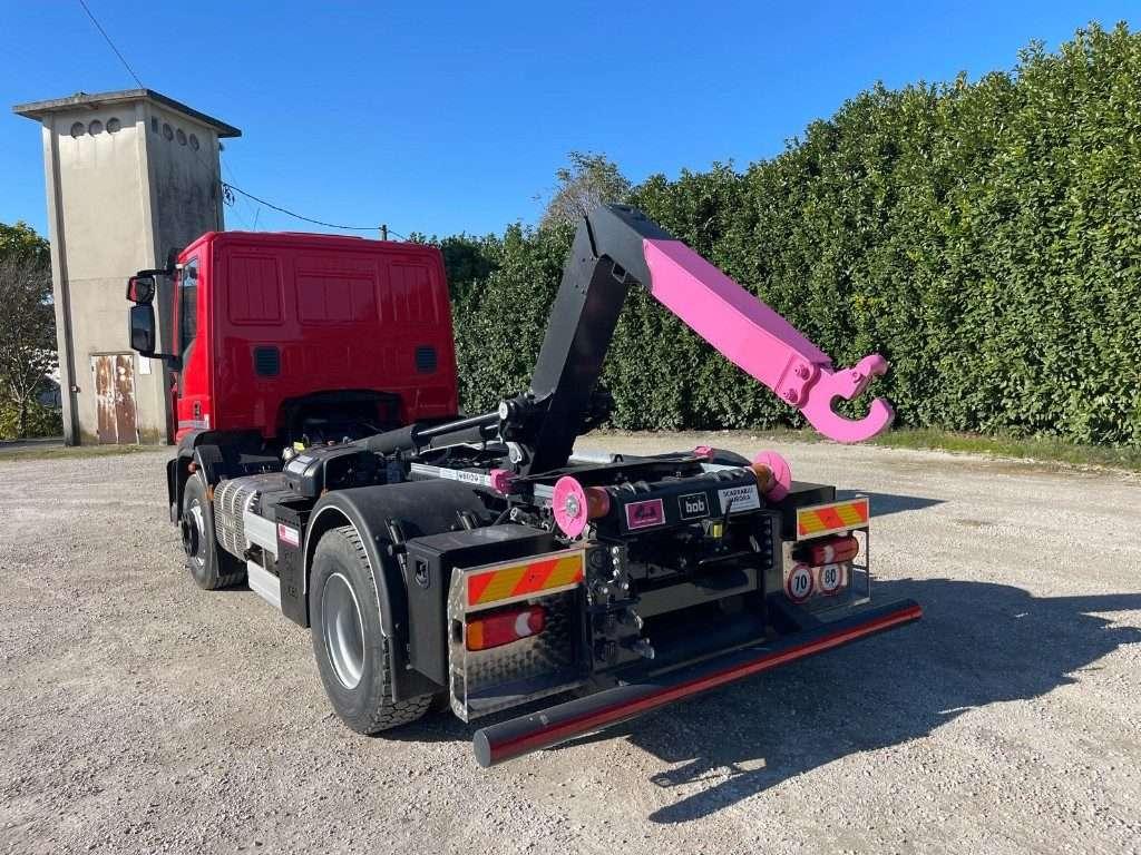Iveco EUROCARGO 160E SCARRABILE Photo 4