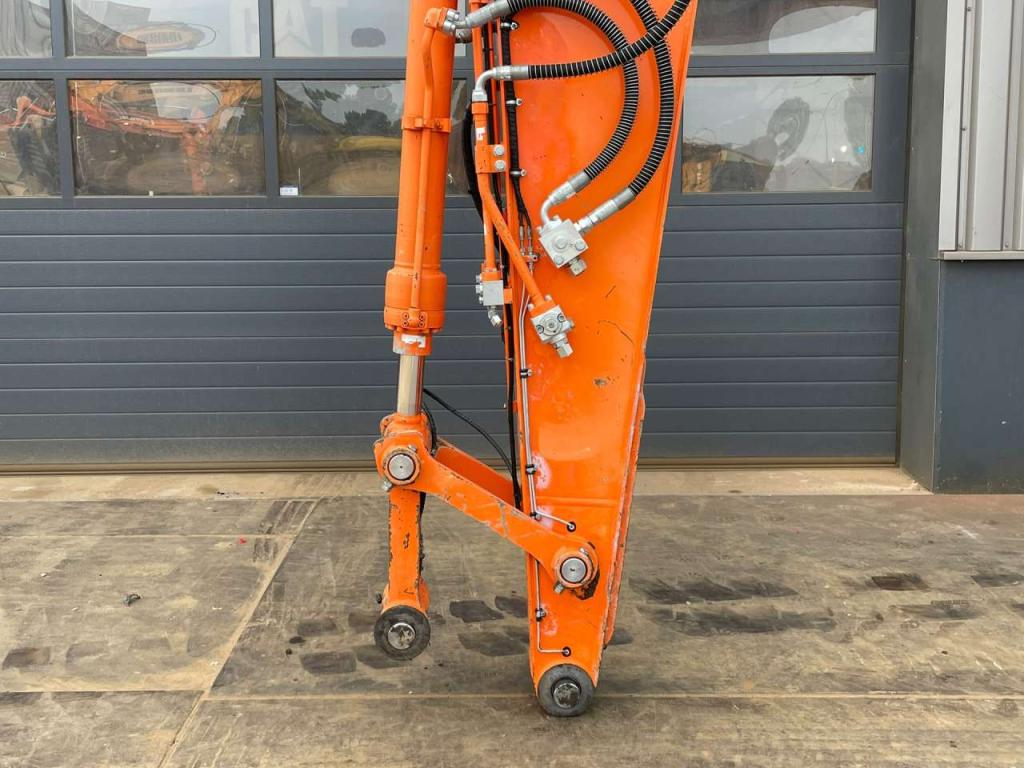 Doosan DX140LCR-3 Photo 9