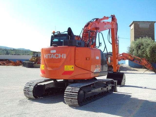 Hitachi ZX135US-6 Photo 10