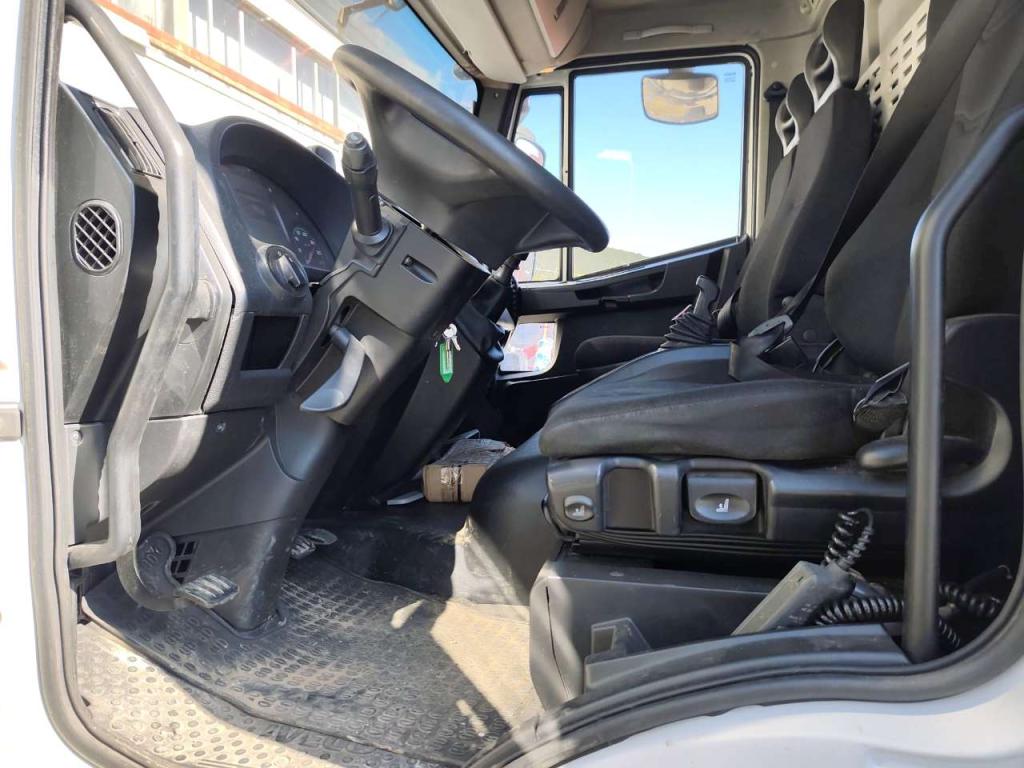 Iveco EUROCARGO CUBE 190-280L Photo 10