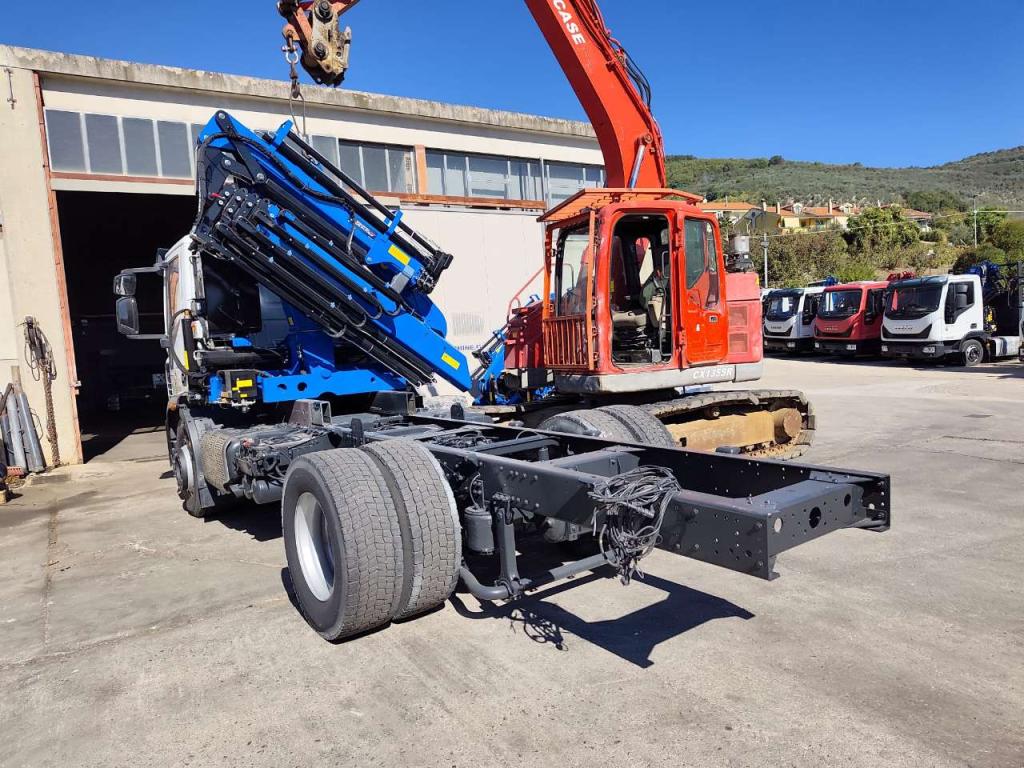 Iveco EUROCARGO CUBE 190-280L Photo 17