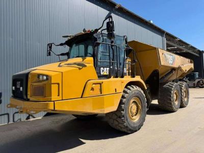 Caterpillar 735 04A en vente par Smitma B.V.