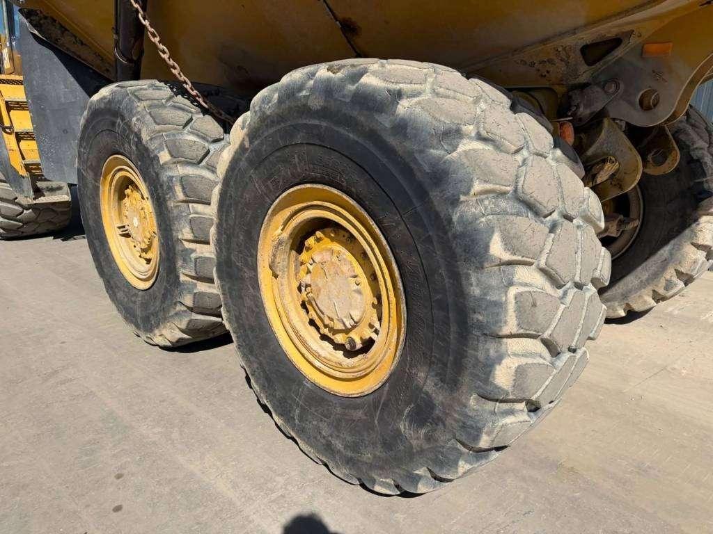 Caterpillar 735 04A Photo 9