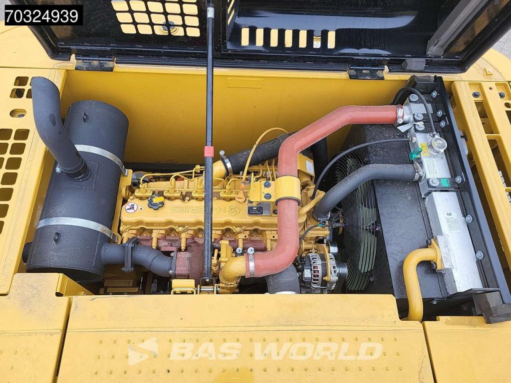 Caterpillar 320 D3 GC Photo 16