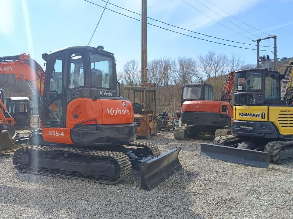 Kubota U55-4 Photo 4