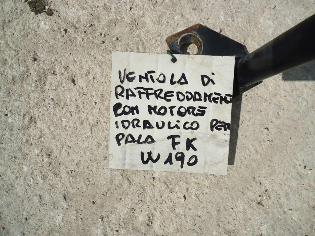 Ventilateur de refroidissement pour Fiat Kobelco W190 Photo 3