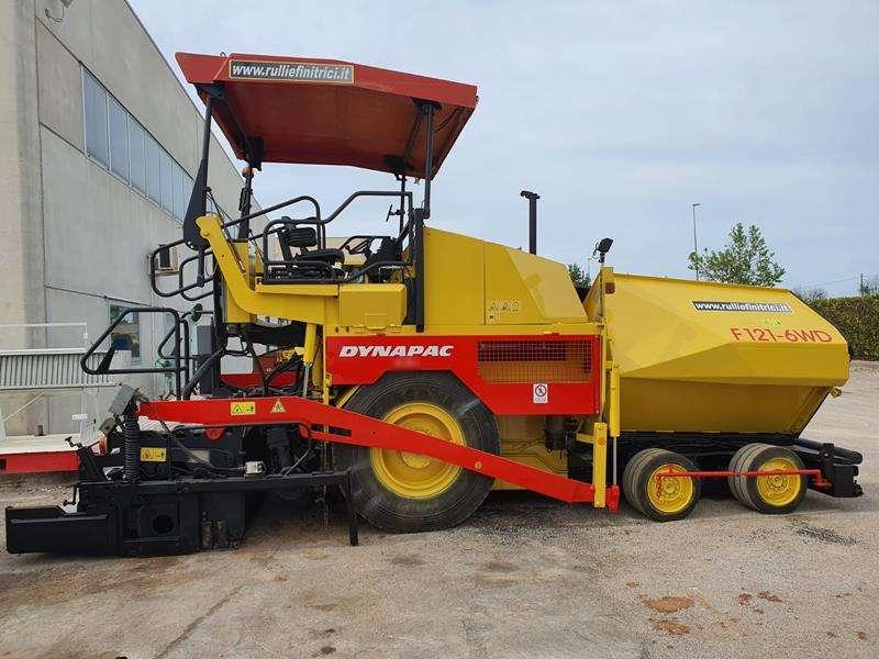 Dynapac F121 6WD Photo 1