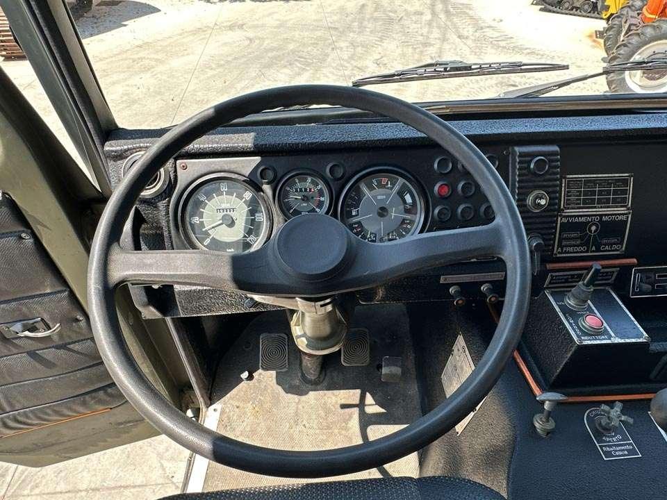 Astra BM201-S 4X4 Photo 18