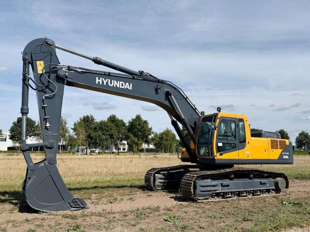 Hyundai R340L Smart - New / Unused / Hammer Lines Photo 2
