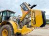 Caterpillar 972K - Central Greasing / Weight System Photo 23 thumbnail