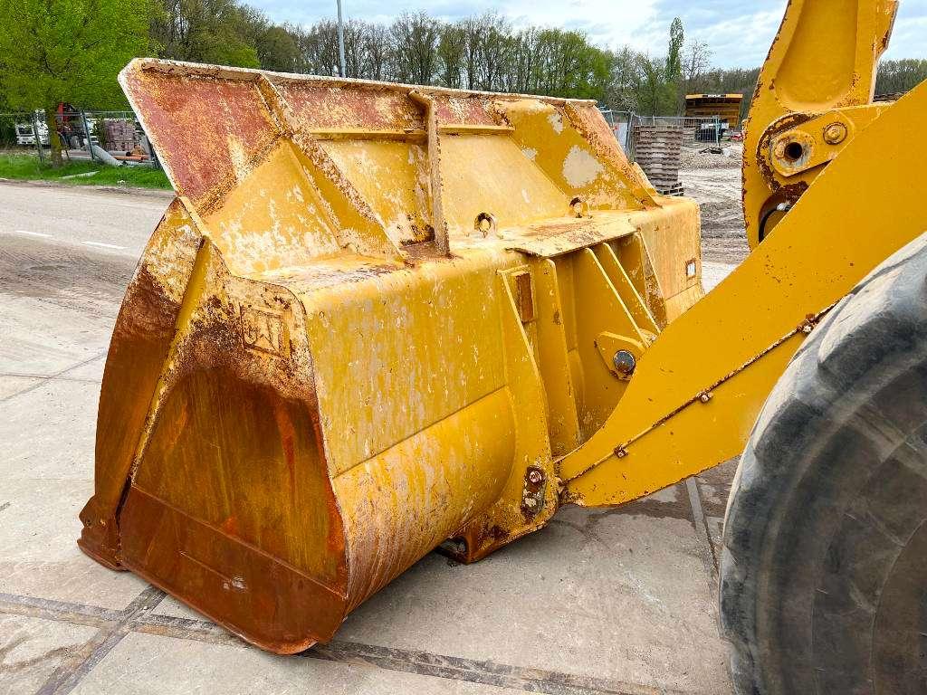 Caterpillar 972K - Central Greasing / Weight System Photo 11