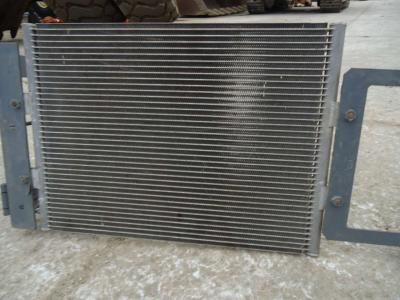 Radiateur climatisation pour Hitachi ZAXIS 350-3 en vente par OLM 90 Srl