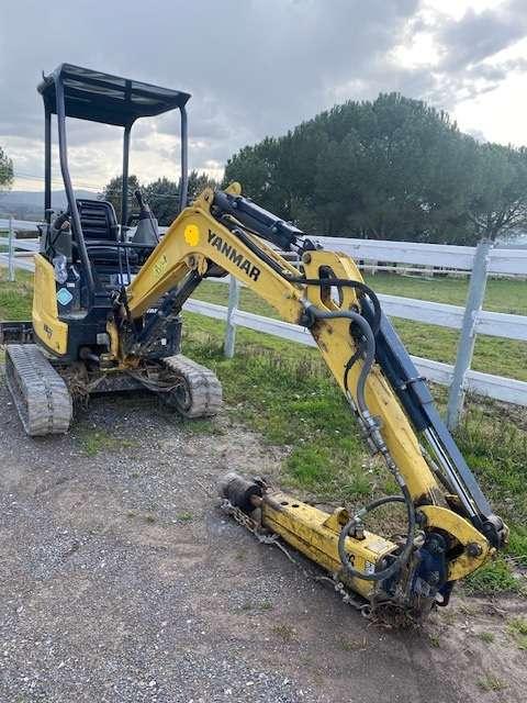 Yanmar Vio 17 Photo 3