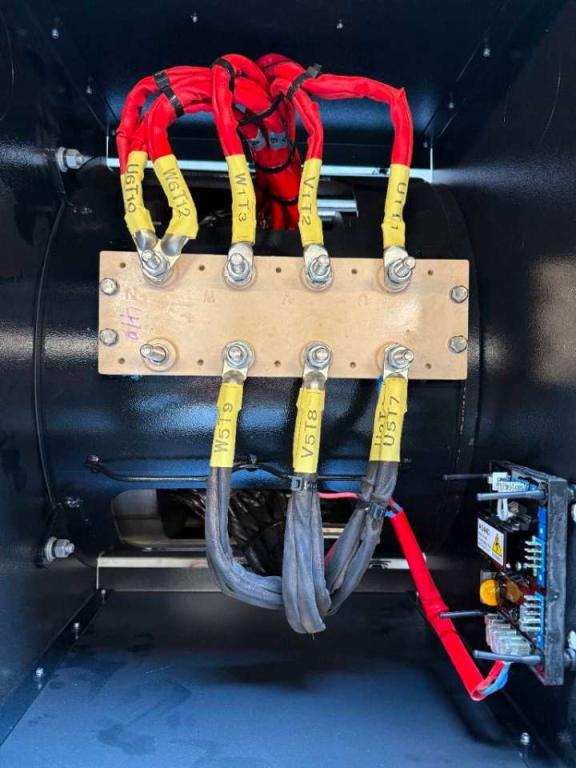 DPX CJ444ES - 325 kVA Alternator - DPX-33910 Photo 6