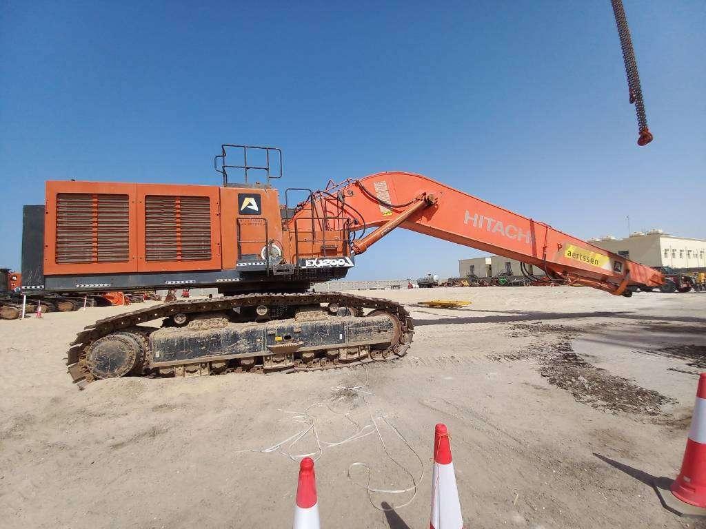 Hitachi EX1200-7 Longreach 28m (Saudi Arabia) Photo 2