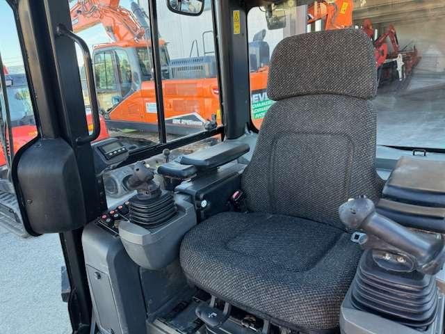 Caterpillar D6K XL Photo 13