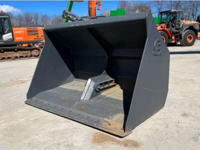 Godet de chargement en vente par Massucco T. Srl Area Ricambi