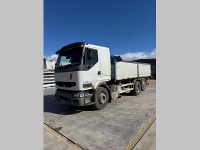 Renault 385 Photo 1