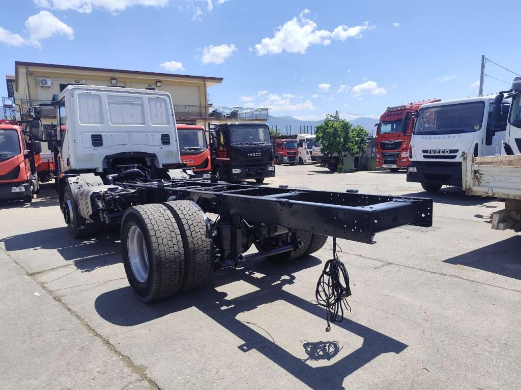 Iveco EUROCARGO CUBE 190-280L Photo 18