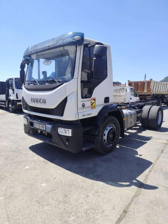 Iveco EUROCARGO CUBE 190-280L Photo 20