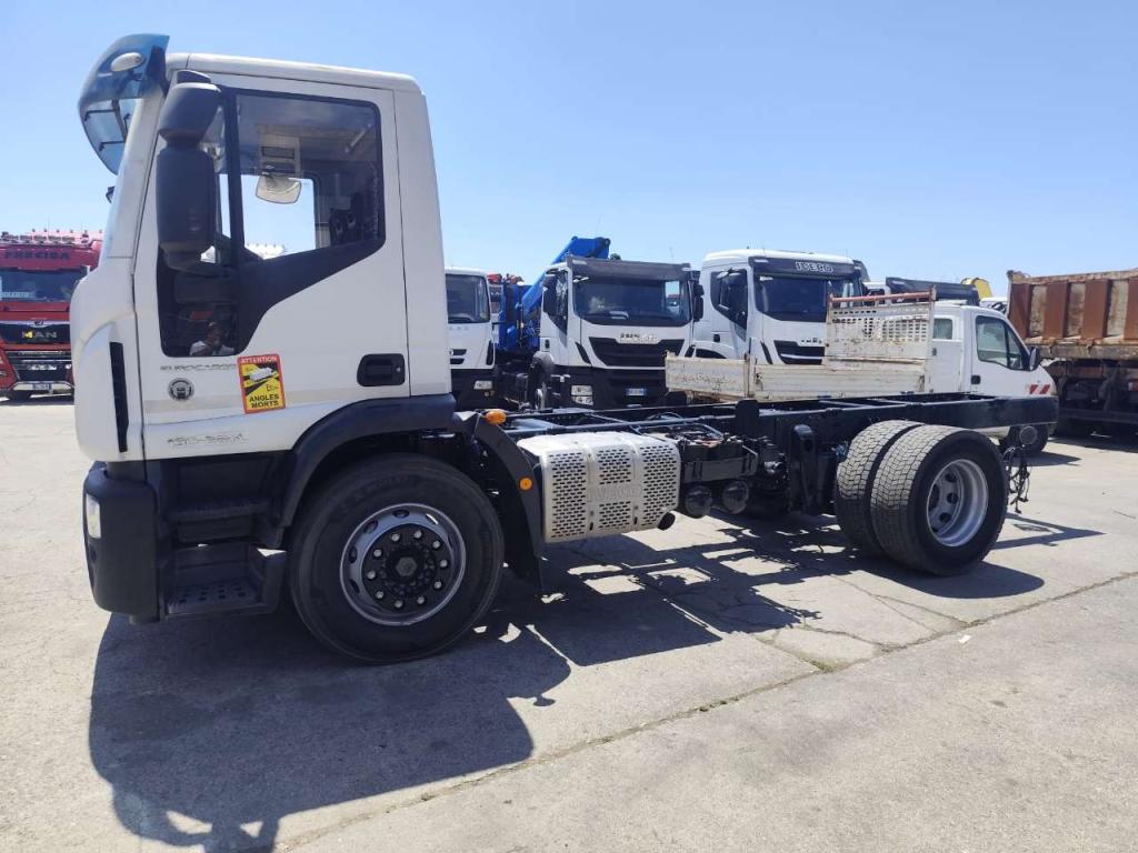 Iveco EUROCARGO CUBE 190-280L Photo 21