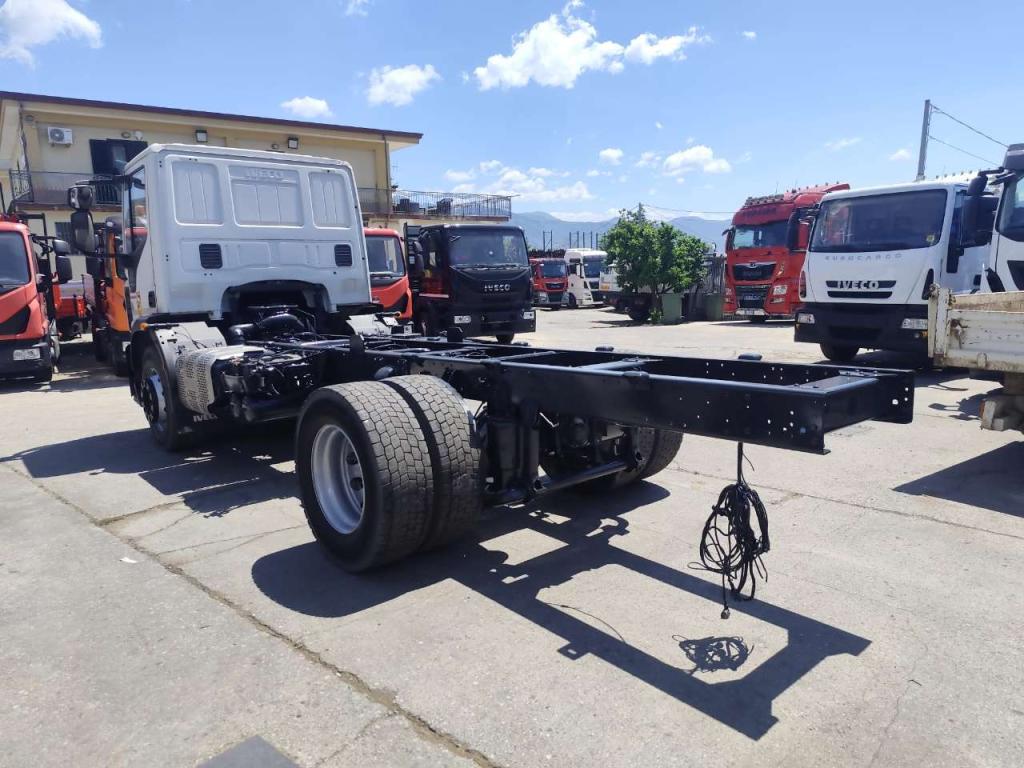 Iveco EUROCARGO CUBE 190-280L Photo 29