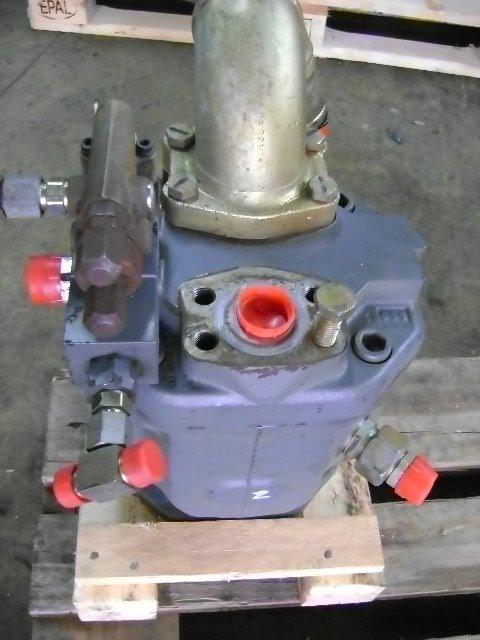 Pompe hydraulique pour Liebherr 632 B Photo 2