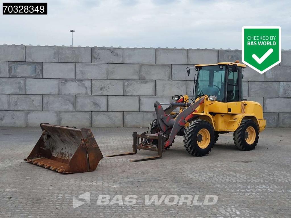 Volvo L30 G Photo 1