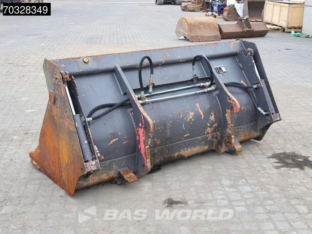 Volvo L30 G Photo 24