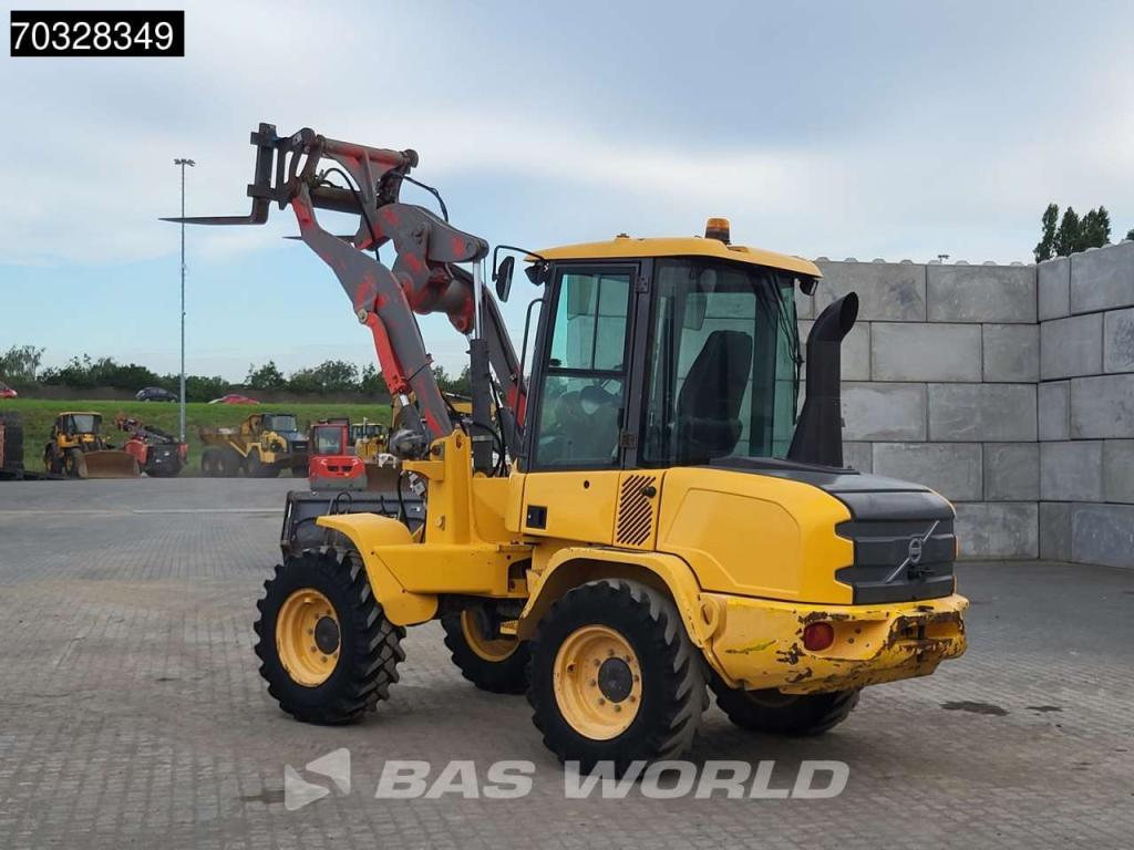 Volvo L30 G Photo 6