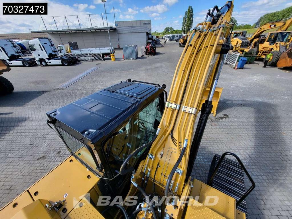 Caterpillar 324 Photo 17