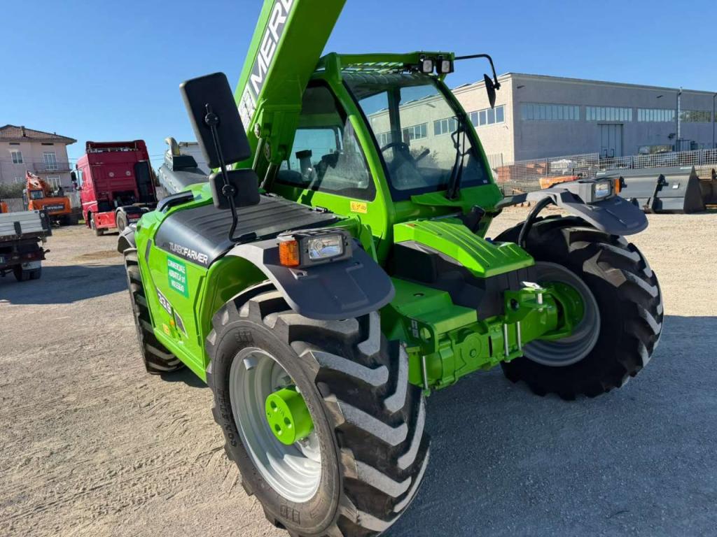 Merlo 33.9 Photo 7