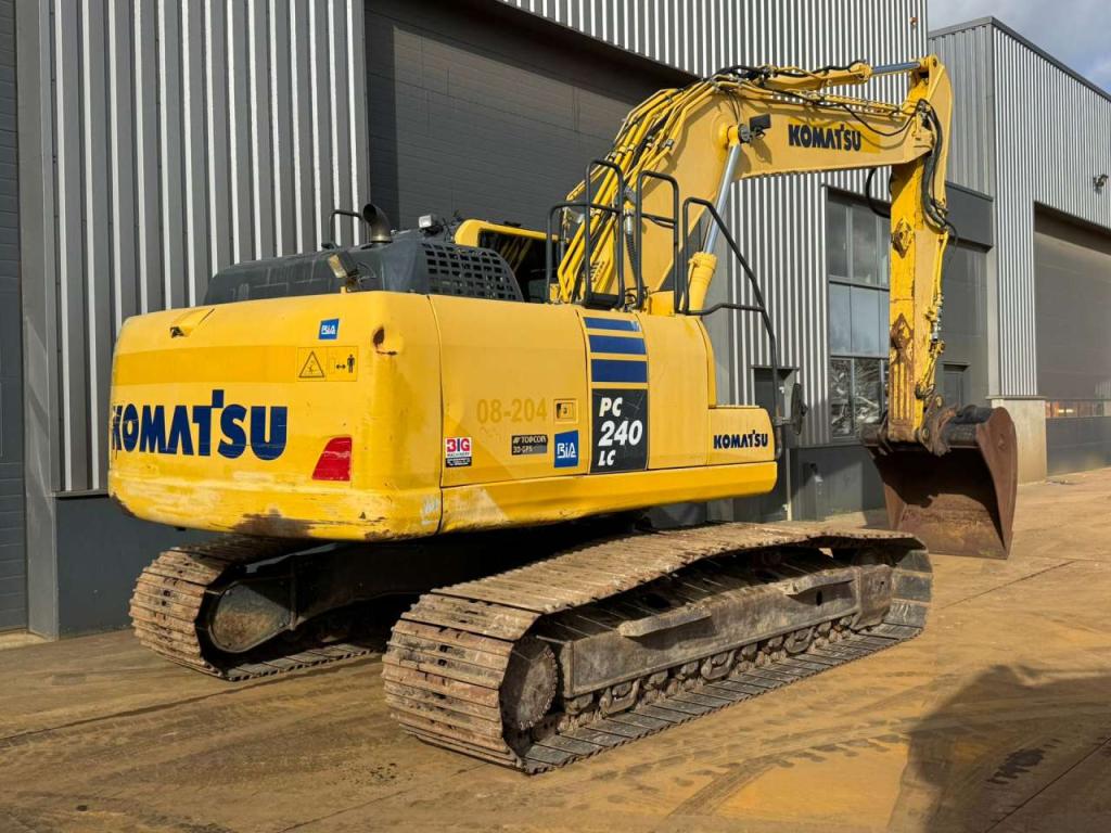 Komatsu PC240LC-10 Photo 5