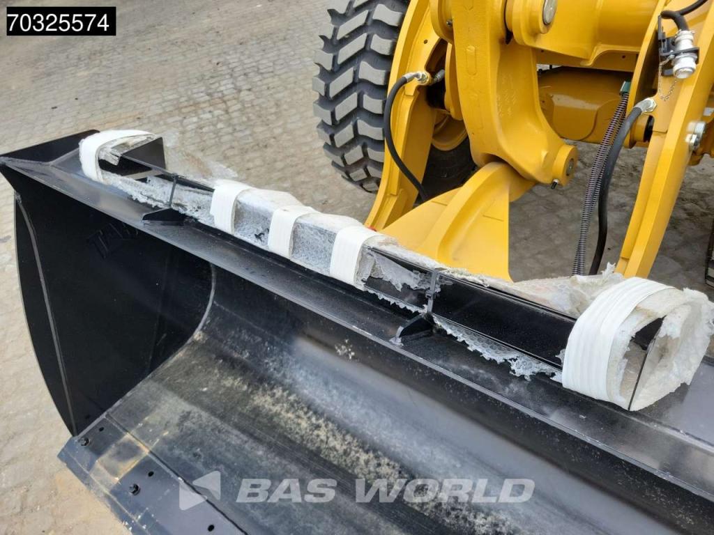 Caterpillar 906 - 14A Photo 18