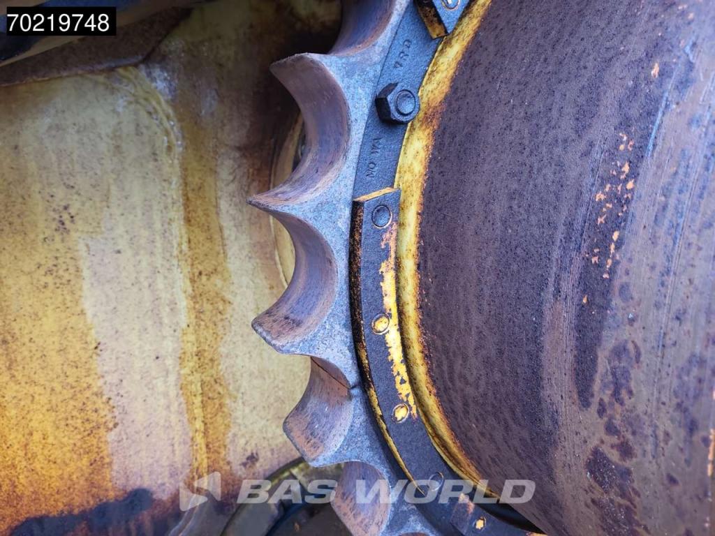 Caterpillar D8 L Photo 14