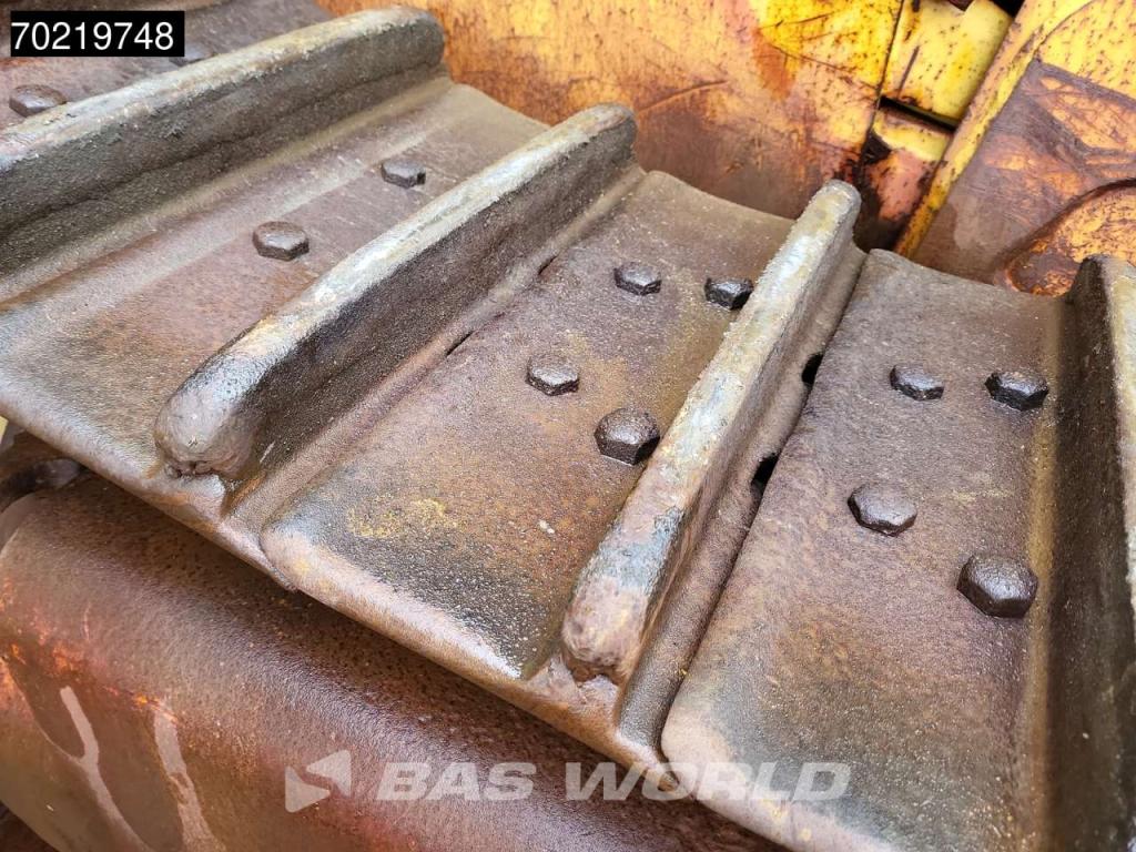 Caterpillar D8 L Photo 18